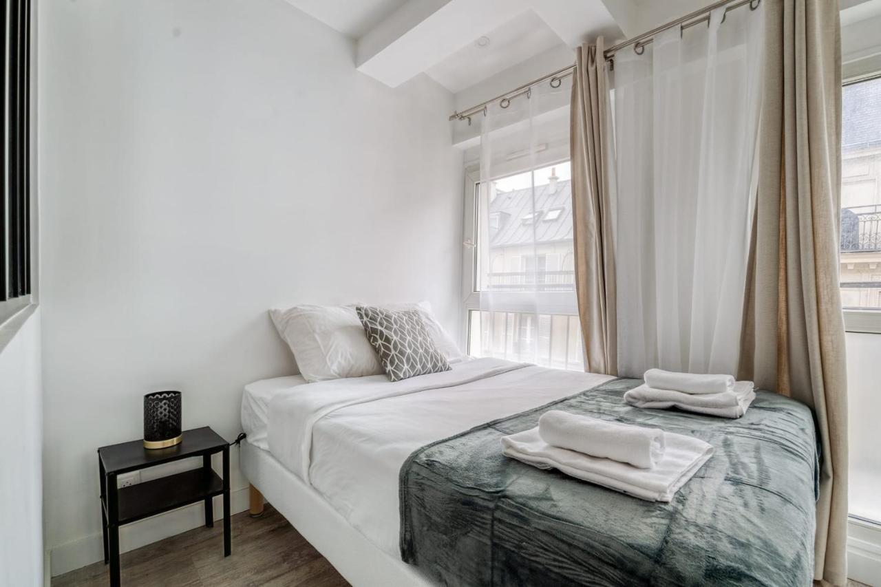 Beautiful Apartement With 2 Bedrooms In Paris Centre エクステリア 写真